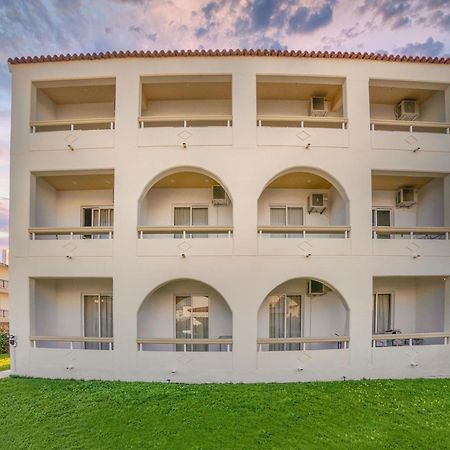 Lefteris Apartments In 이알리소스 외부 사진