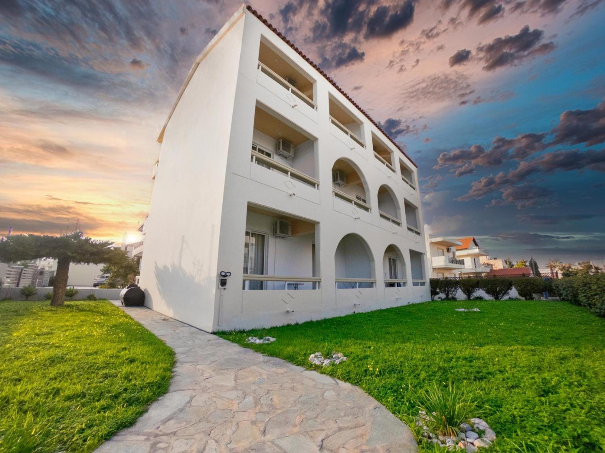 Lefteris Apartments In 이알리소스 외부 사진